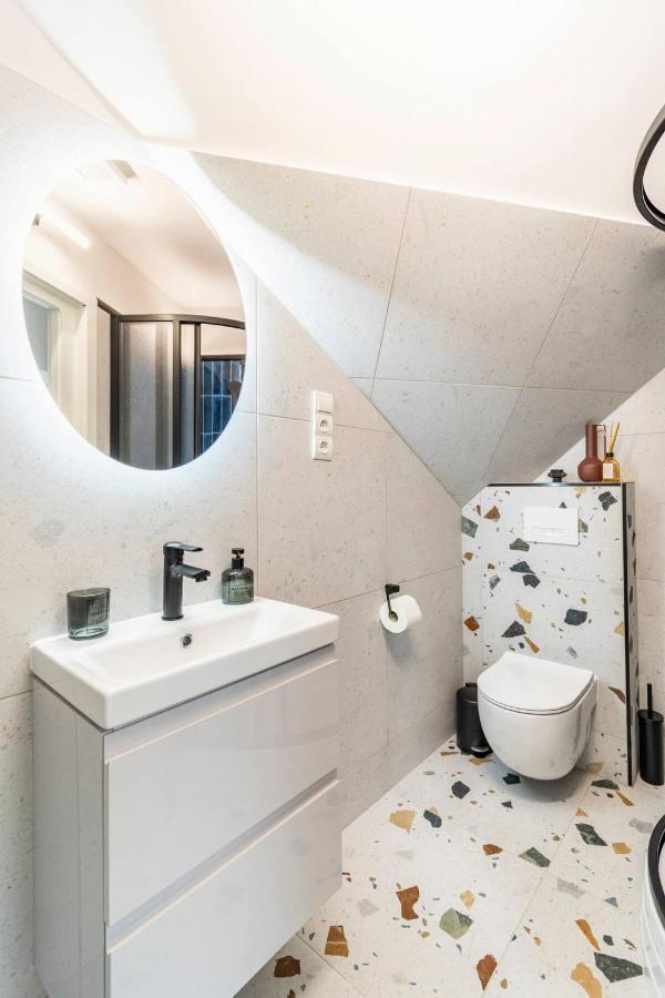 Ferienwohnung Nook With A View - Quelle Győr Exterior foto